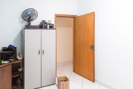 Casa para alugar com 79m², 4 quartos e 2 vagasQuarto 3