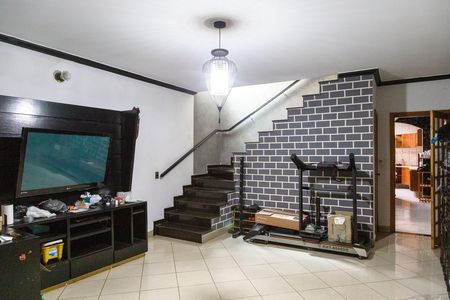 Sala de casa para alugar com 4 quartos, 79m² em Jardim Rosa de Franca, Guarulhos