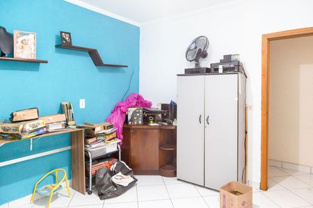 Casa para alugar com 79m², 4 quartos e 2 vagasQuarto 3