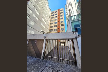 Apartamento à venda com 79m², 2 quartos e 1 vaga