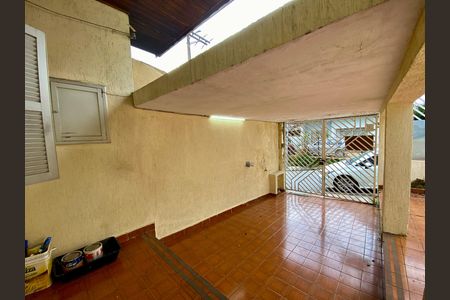 Casa para alugar com 183m², 3 quartos e 2 vagas Casa para alugar com 183m², 3 quartos e 2 vagasGaragem