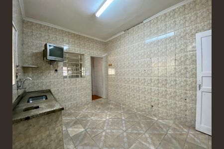 Casa para alugar com 183m², 3 quartos e 2 vagas Casa para alugar com 183m², 3 quartos e 2 vagasCozinha