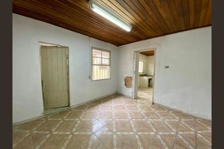 Casa para alugar com 183m², 3 quartos e 2 vagas Casa para alugar com 183m², 3 quartos e 2 vagasQuarto edícula
