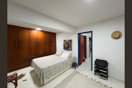 Casa à venda com 130m², 3 quartos e 2 vagas