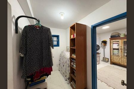 Casa à venda com 130m², 3 quartos e 2 vagas