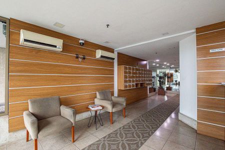 Apartamento à venda com 60m², 1 quarto e 1 vaga