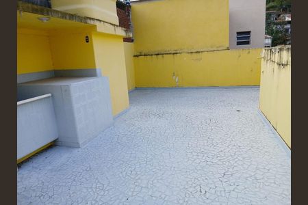 Casa à venda com 3 quartos, 180m² em Santa Rosa, Niterói