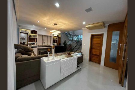 Casa de Condomínio à venda com 4 quartos, 248m² em Jacarepaguá, Rio de Janeiro