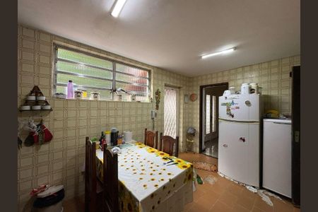 Casa à venda com 3 quartos, 237m² em São Francisco, Niterói