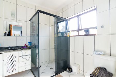 Casa à venda com 200m², 3 quartos e 2 vagasBanheiro da Suíte 2