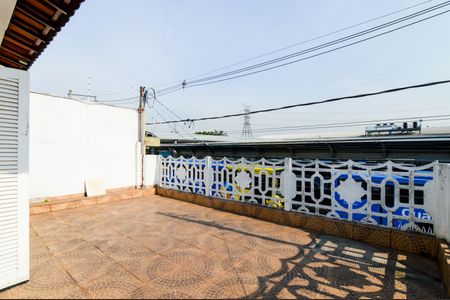 Casa à venda com 200m², 3 quartos e 2 vagasVaranda de Suíte 1