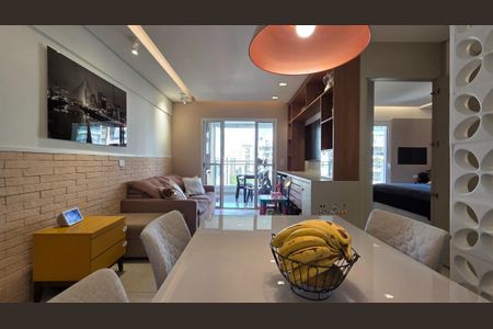 Apartamento à venda com 65m², 2 quartos e 1 vaga