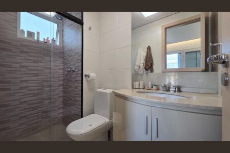 Apartamento à venda com 65m², 2 quartos e 1 vaga