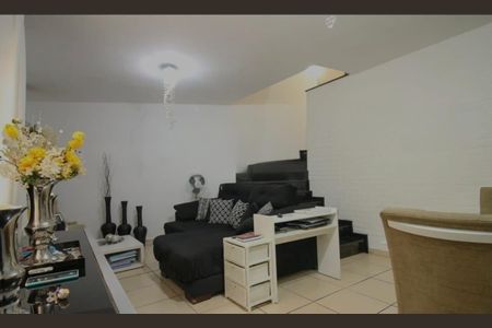 Casa de Condomínio à venda com 2 quartos, 110m² em Vila Ema, São Paulo