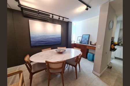 Apartamento à venda com 130m², 3 quartos e 1 vaga