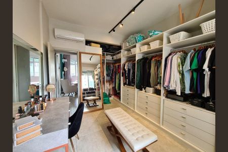 Apartamento à venda com 130m², 3 quartos e 1 vaga