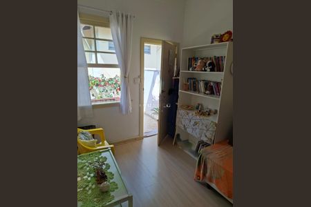 Casa à venda com 5 quartos, 180m² em Vila Mariana, São Paulo