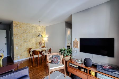 Apartamento à venda com 57m², 2 quartos e 1 vaga Apartamento à venda com 57m², 2 quartos e 1 vagaSala