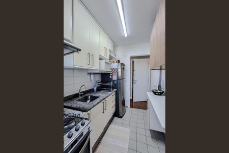 Apartamento à venda com 57m², 2 quartos e 1 vaga Apartamento à venda com 57m², 2 quartos e 1 vagaCozinha