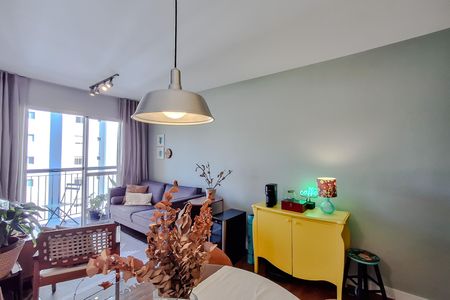 Sala de apartamento à venda com 2 quartos, 57m² em Vila Mariana, São Paulo