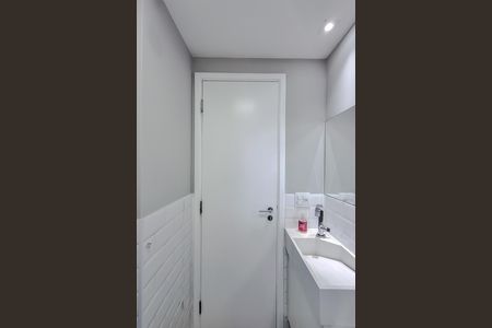 Apartamento à venda com 57m², 2 quartos e 1 vaga Apartamento à venda com 57m², 2 quartos e 1 vagaBanheiro da Suíte