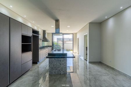 Casa à venda com 3 quartos, 190m² em Capuava, Valinhos