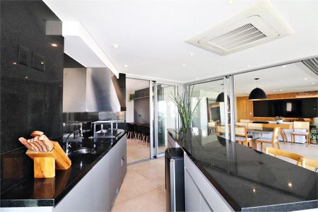 Apartamento à venda com 4 quartos, 264m² em Santana, São Paulo