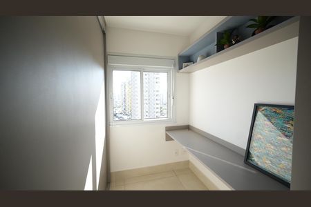 Apartamento à venda com 63m², 2 quartos e 2 vagasQuarto 2