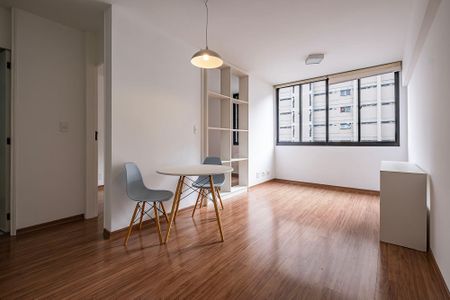 Sala/Cozinha de apartamento à venda com 1 quarto, 41m² em Vila Madalena, São Paulo