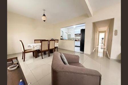 Casa à venda com 4 quartos, 150m² em Jacarepaguá, Rio de Janeiro