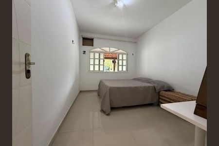 Casa à venda com 4 quartos, 150m² em Jacarepaguá, Rio de Janeiro