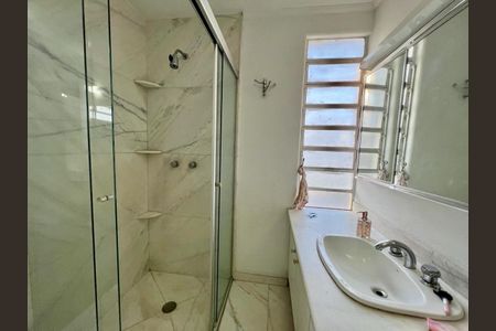 Casa à venda com 300m², 3 quartos e 5 vagas
