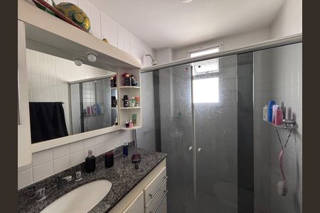 Casa de condomínio à venda com 210m², 5 quartos e 4 vagas Casa de condomínio à venda com 210m², 5 quartos e 4 vagasBanheiro do quarto 4