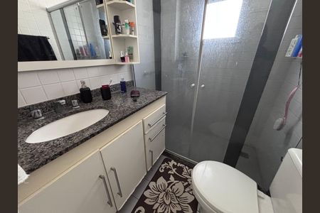 Casa de condomínio à venda com 210m², 5 quartos e 4 vagas Casa de condomínio à venda com 210m², 5 quartos e 4 vagasBanheiro do quarto 4