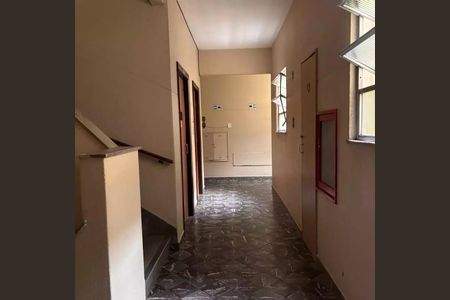 Apartamento à venda com 58m², 1 quarto e sem vaga