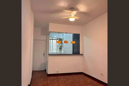Apartamento à venda com 58m², 1 quarto e sem vaga