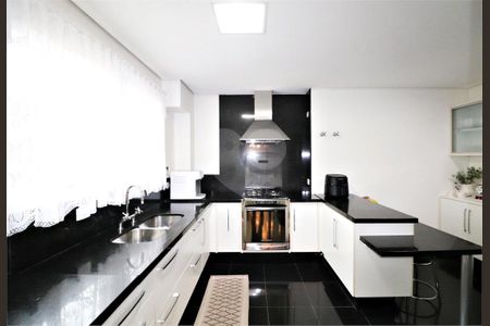 Apartamento à venda com 4 quartos, 235m² em Santana, São Paulo