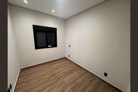 Casa à venda com 180m², 3 quartos e 4 vagas