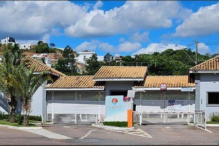 Casa à venda com 180m², 3 quartos e 4 vagas