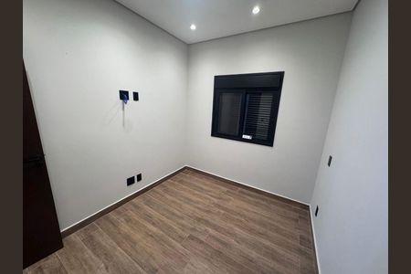 Casa à venda com 180m², 3 quartos e 4 vagas