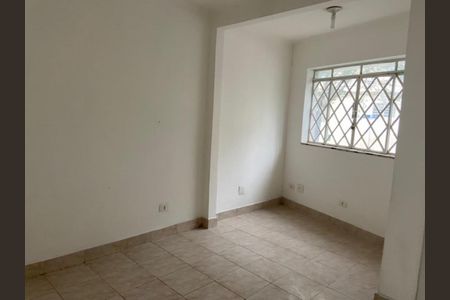 Casa à venda com 2 quartos, 80m² em Cambuci, São Paulo