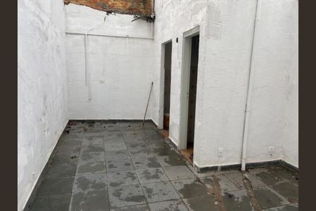 Casa à venda com 2 quartos, 80m² em Cambuci, São Paulo