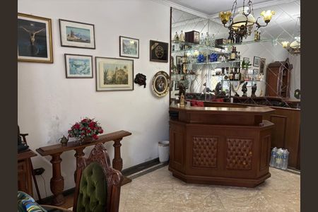 Casa à venda com 308m², 3 quartos e 2 vagas