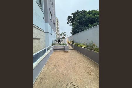 Apartamento à venda com 2 quartos, 55m² em Quitaúna, Osasco
