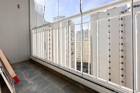 Apartamento para alugar com 68m², 3 quartos e 1 vagaSacada