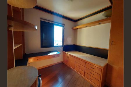 Apartamento à venda com 3 quartos, 173m² em Parque Sao Domingos, São Paulo