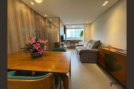 Apartamento à venda com 66m², 3 quartos e 2 vagas