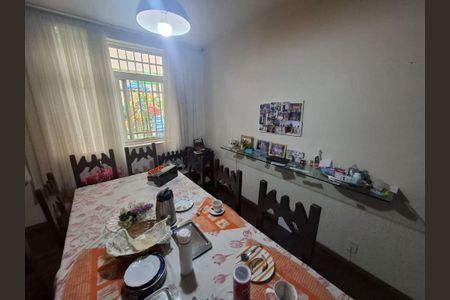 Apartamento à venda com 4 quartos, 217m² em Serra, Belo Horizonte