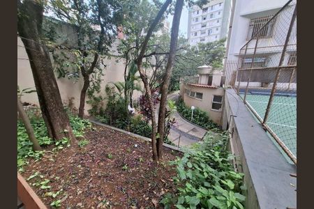 Apartamento à venda com 217m², 4 quartos e 1 vaga