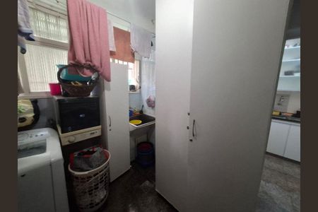 Apartamento à venda com 217m², 4 quartos e 1 vaga